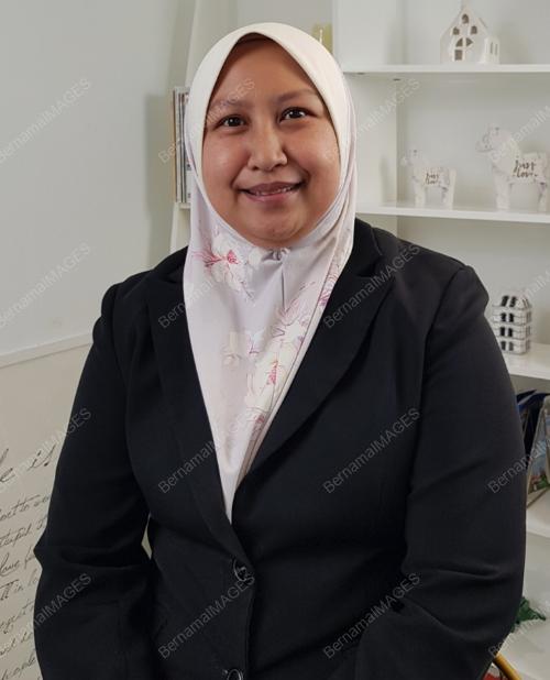 DR NOR FADHLINA ZAKARIA