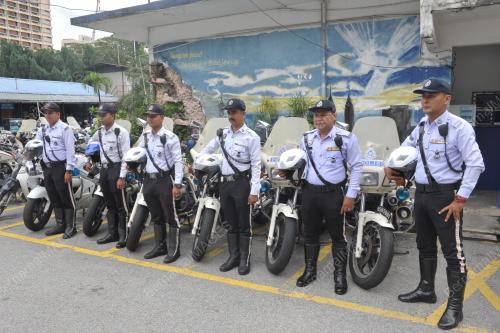 FEA01_22062016_POLIS