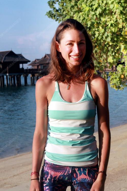 FEA01_23062015_YOGA