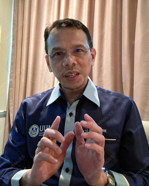 PROF MADYA DR MOHD KHAIRIE AHMAD