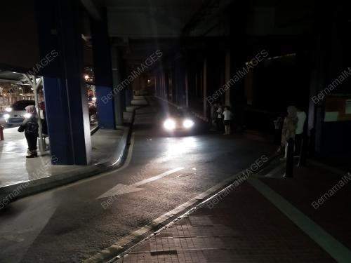 FEA01_27122018_LAMPU