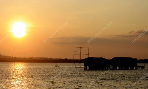 FEA01_29052012_SENJA_PULAU