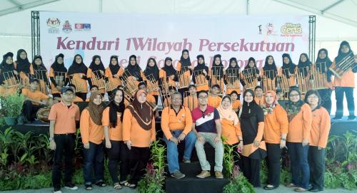 FEA01_30112016_ANGKLUNG