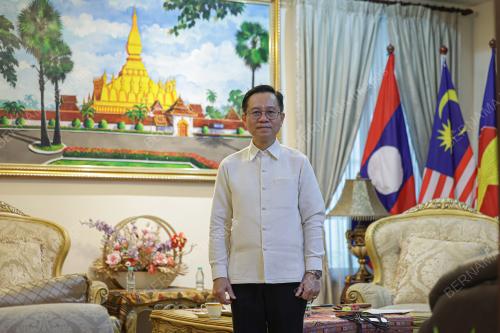 THEPTHAVONE SENGMANY