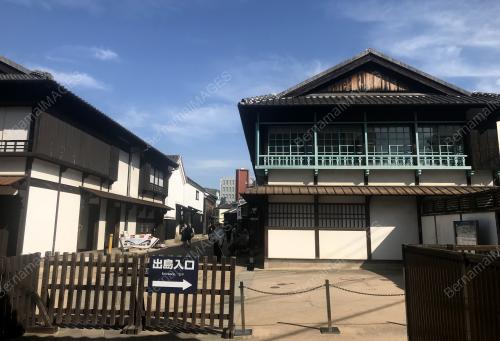 NAGASAKI BECKONS FOREIGN VISITORS