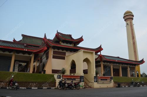 FEA02_04112015_MASJID
