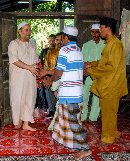 FEA02_13122016_AGONG