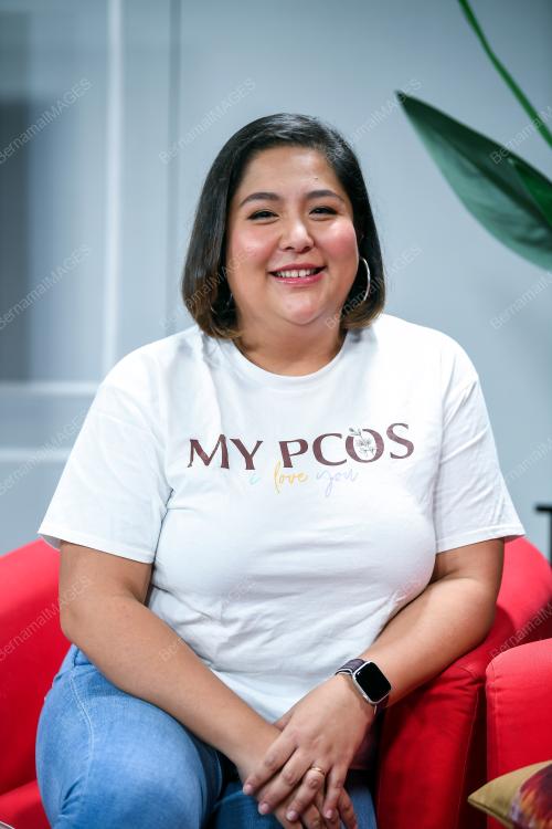WANITA MELAWAN PCOS