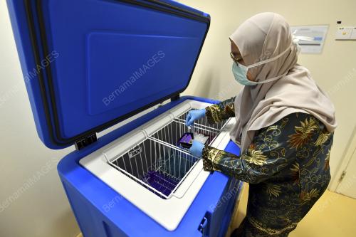 IKN PUSAT SIMPANAN VAKSIN
