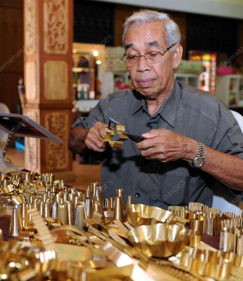 MOHD YUSOF ABAS