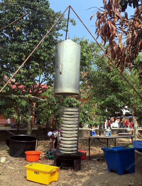 FEA02_19032016_NASI_TINGKAT