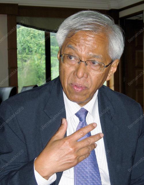 FEA02_19112012_TAN_SRI_ANUWAR