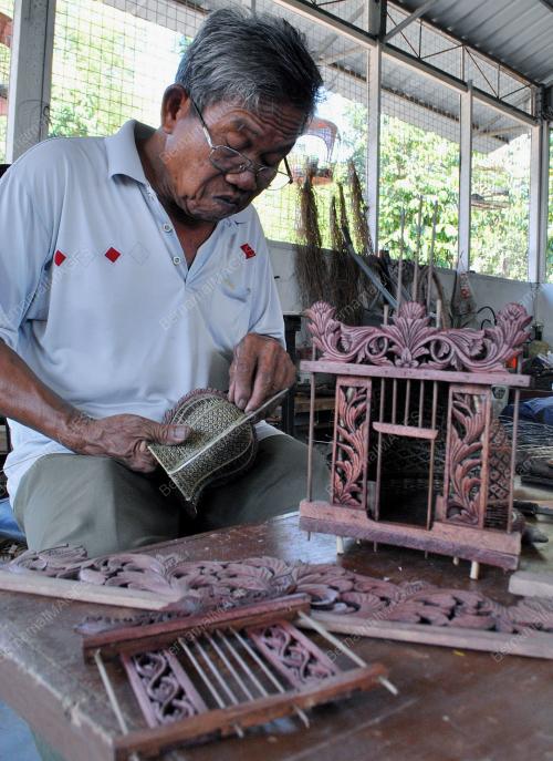 FEA02_24022012_JEBAK_PUYUH