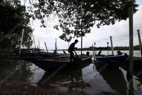 TIRAM SUNGAI MUAR