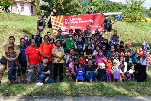 ORANG ASLI MENDRIQ KUALA LAH