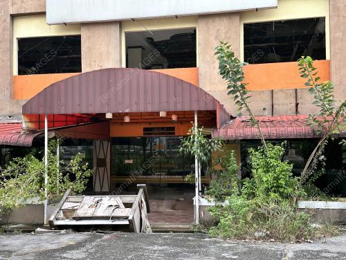 MANFAATKAN RUANG KOSONG UNTUK KEBAJIKAN WARGA TUA