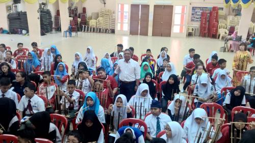 FEA02_30112016_ANGKLUNG
