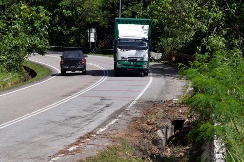 JALAN RAYA TIMUR-BARAT (JRTB)