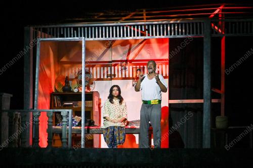 TEATER SUNGAI MENGALIR