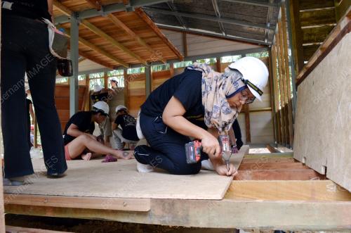 FEA03_05012015_RUMAH_EPIC