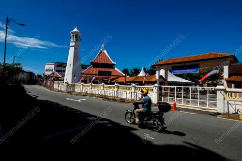 MASJID KAMPUNG HULU