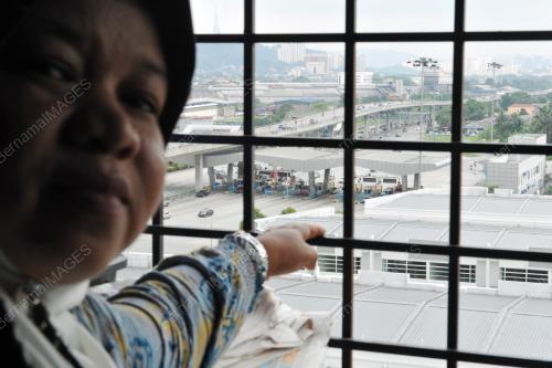 FEA03_07052012_KAMPUNG_MEDAN