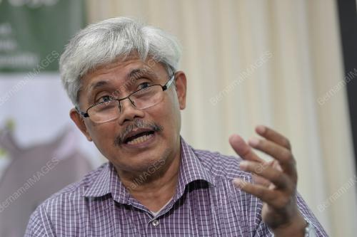 PROF DR AHMAD ISMAIL