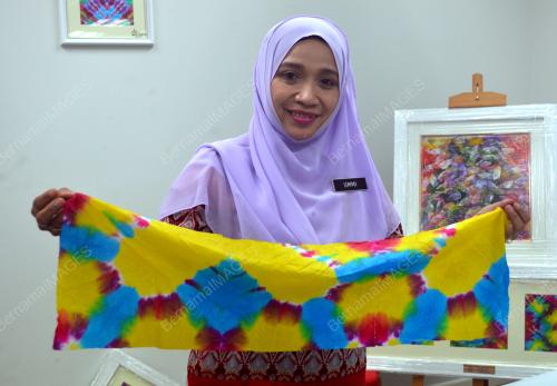 FEA03_08122017_BATIK