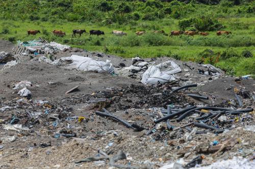 PEMBUANGAN SAMPAH HARAM