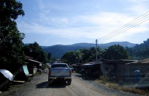FEA03_12082014_KAMPUNG