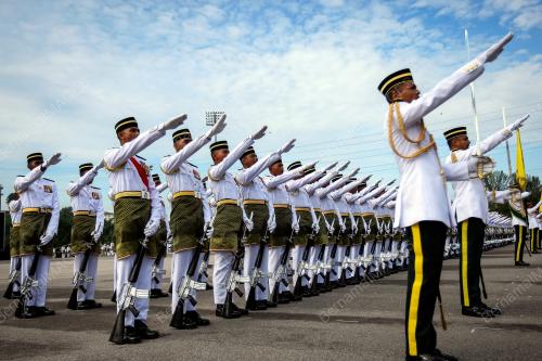 FEA03_16112016_AGONG