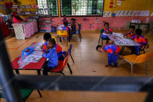 BAHASA ORANG ASLI MENDRIQ