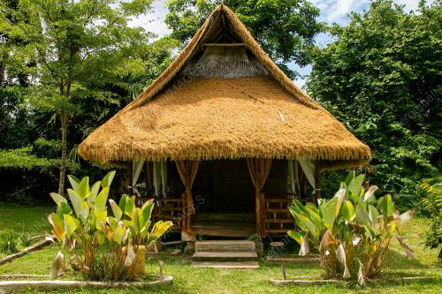KAMPUNG ADAT SERI BANIAN