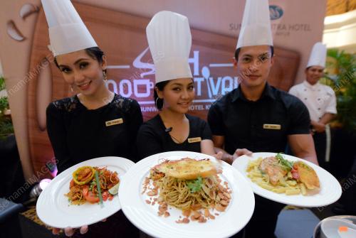 FEA03_25032016_FOOD_FESTIVAL