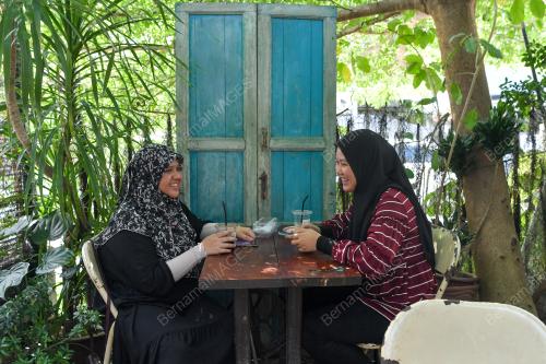 WARUNG KOPI JIRAN