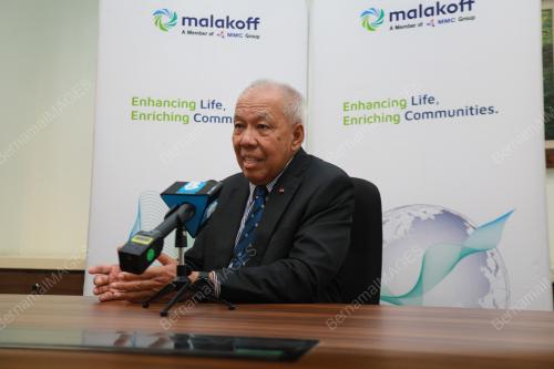 TAN SRI DATUK DR. IR. AHMAD TAJUDDIN ALI