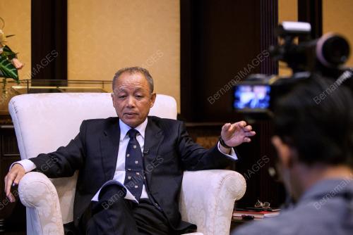 FEA03_28022017_KETUA_HAKIM