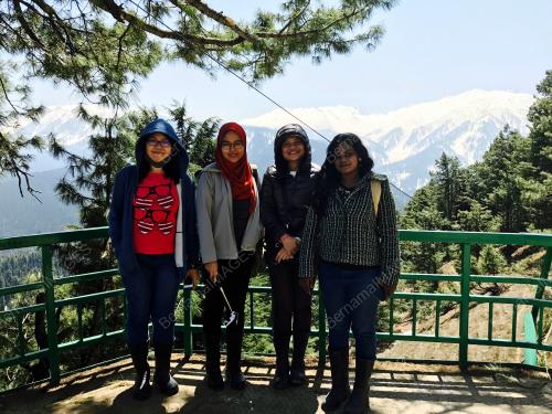 PERJALANAN KE INDIA