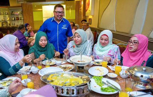 FEA04_03042017_MAKANAN