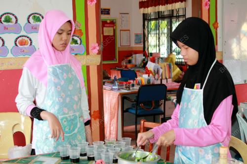 FEA04_15032016_PENDIDIKAN_KHAS