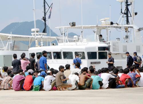 FEA04_22052015_ROHINGYA