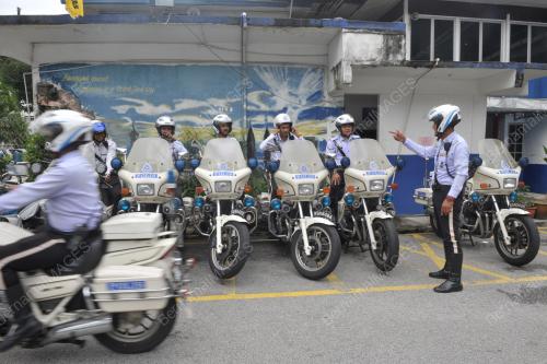 FEA04_22062016_POLIS