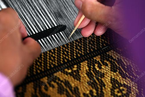 FEA05_03062019_SONGKET