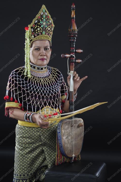 FEA05_09042012_ASWARA
