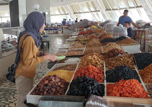 BAZAR CHOURSE TASHKENT