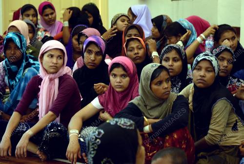 FEA05_22052015_ROHINGYA