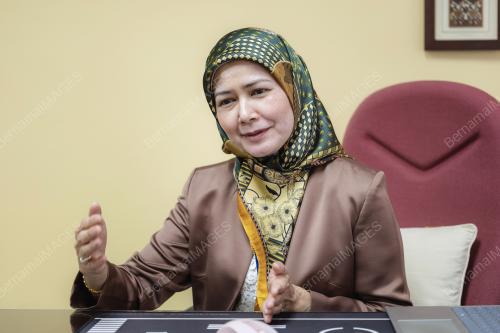 PROFESOR DR. NORLAILA MUSTAFA
