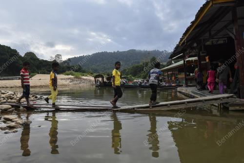 FEA06_09042018_SEKOLAH
