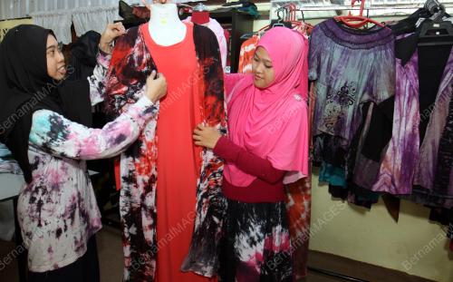 FEA06_09072015_KRAF_BATIK