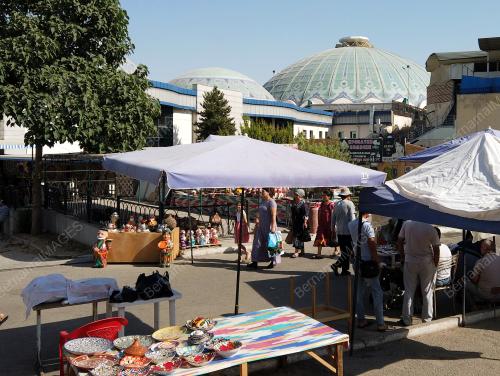 BAZAR CHOURSE TASHKENT